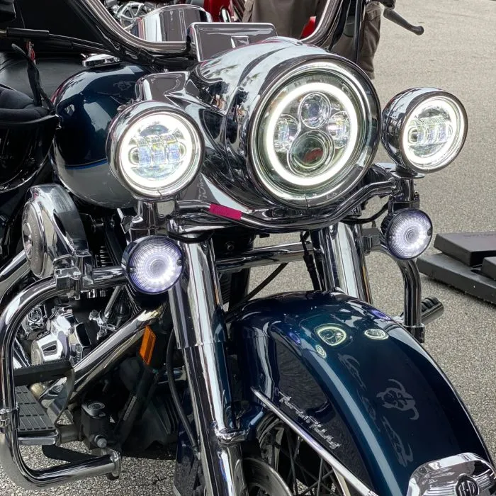 HOGWORKZ® HALOMAKER® LED Front Turn Signals for Harley-Davidson® | 1157 Base, Flat Lens