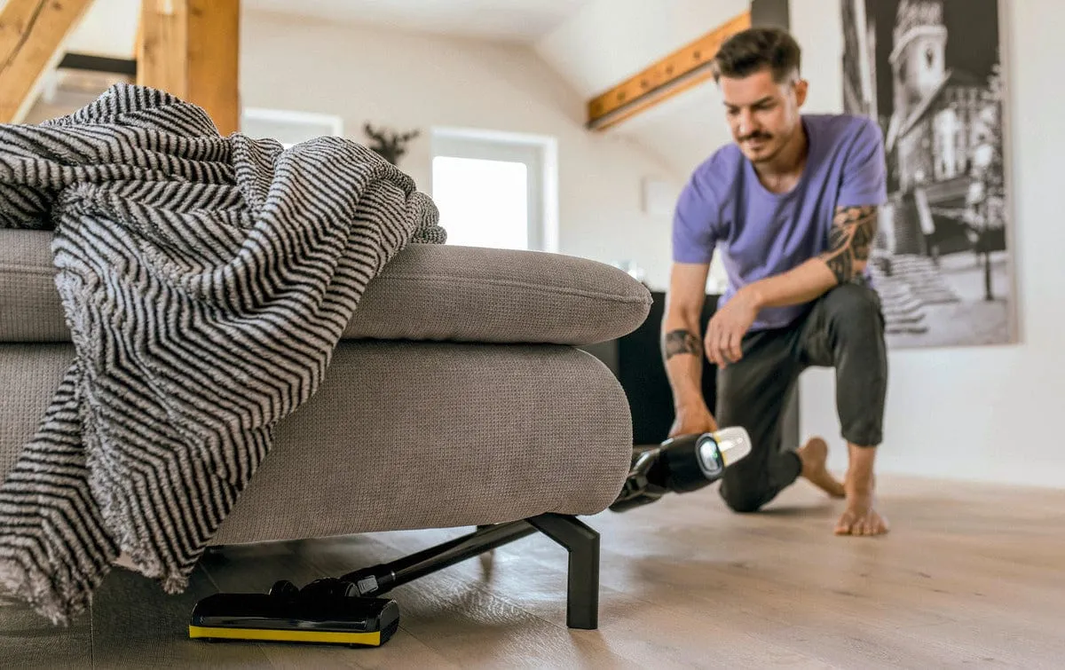 Karcher Battery-Power Vacuum Cleaner VC 4 Cordless MyHome White
