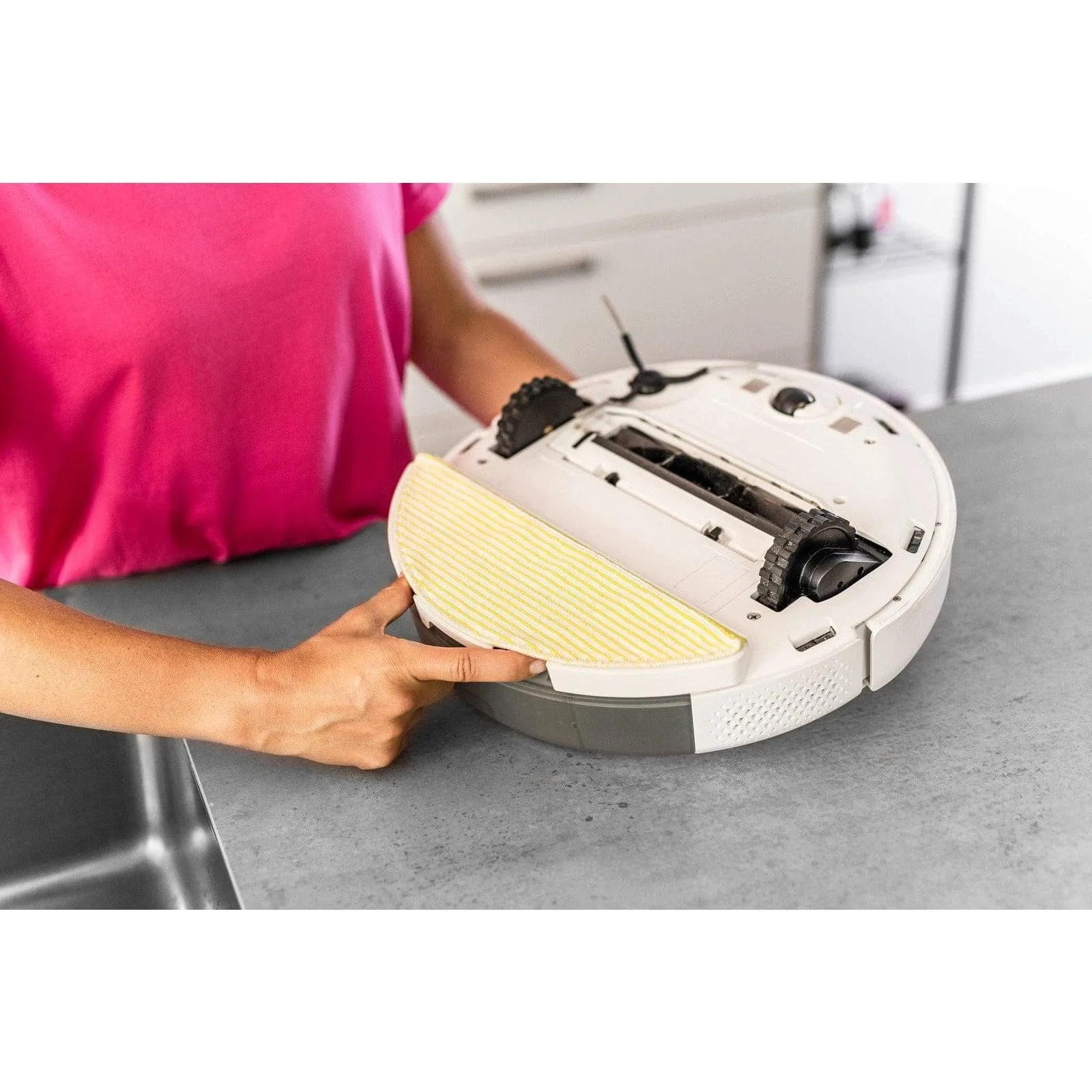 Karcher Robotic Vacuum Cleaner With Wiping Function RCV 5