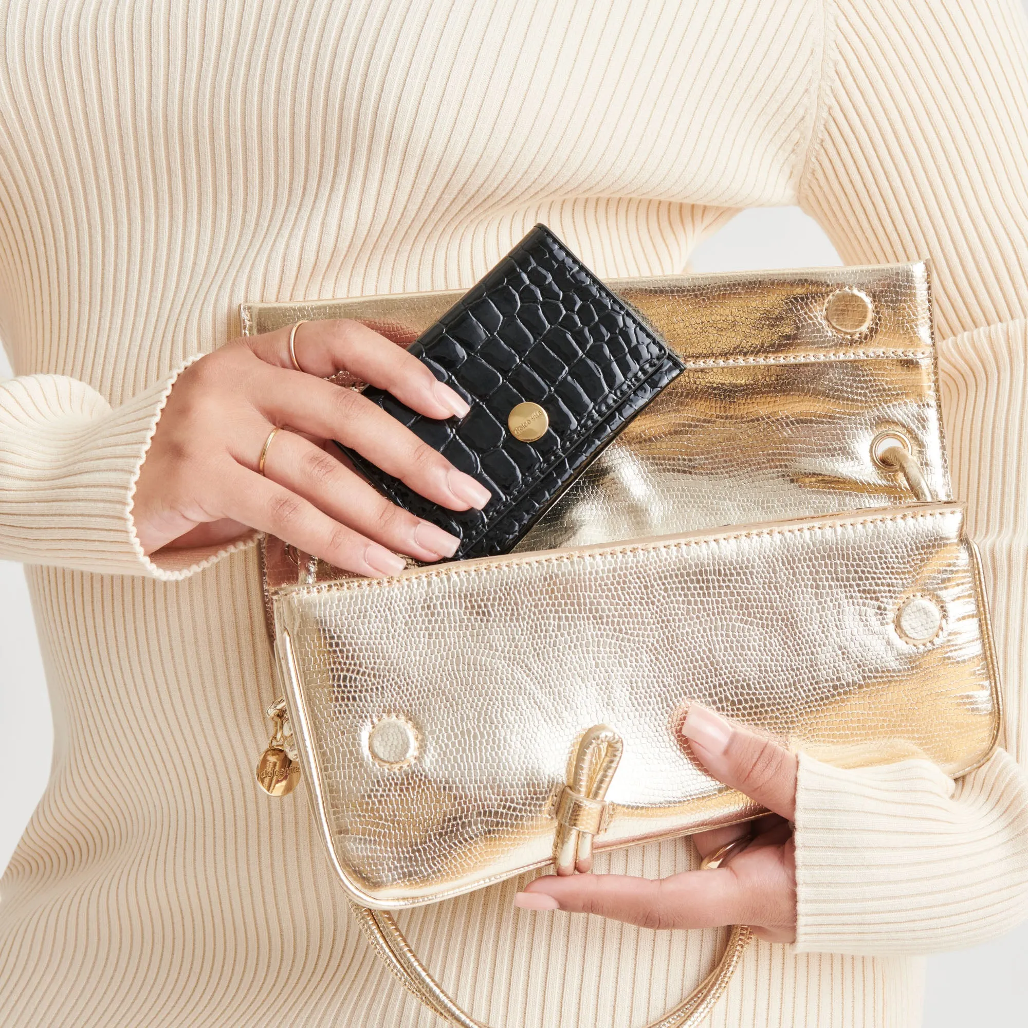 MINNIE WALLET BLACK CROCO STELLA