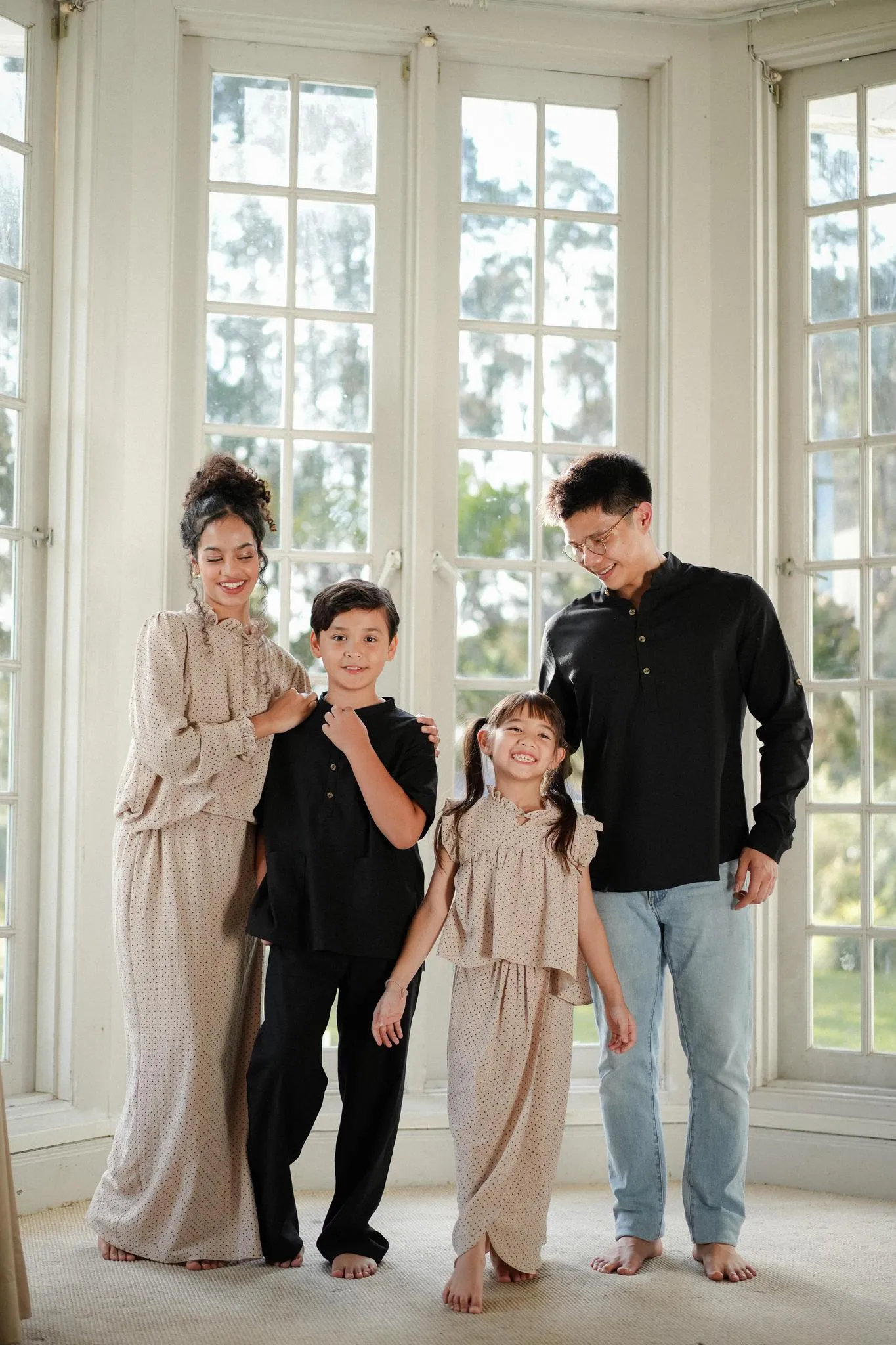 NAFEESA KURUNG IN BEIGE