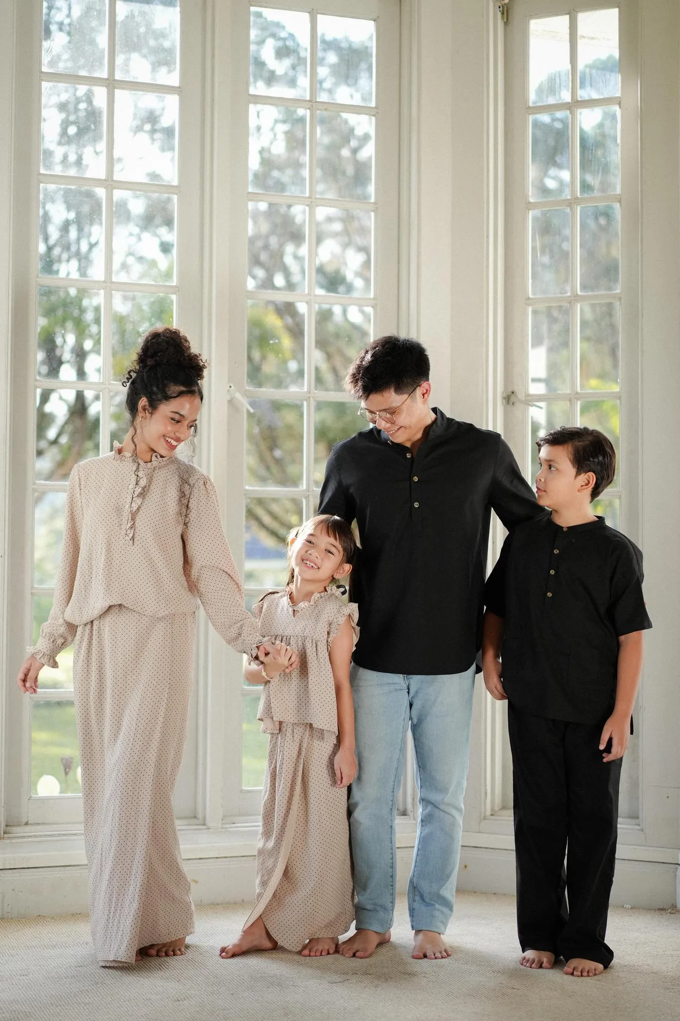 NAFEESA KURUNG IN BEIGE