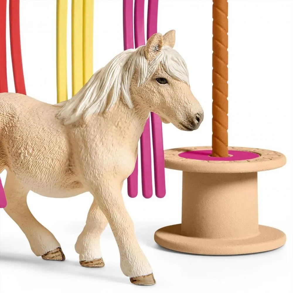Schleich Pony Curtain Obstacle