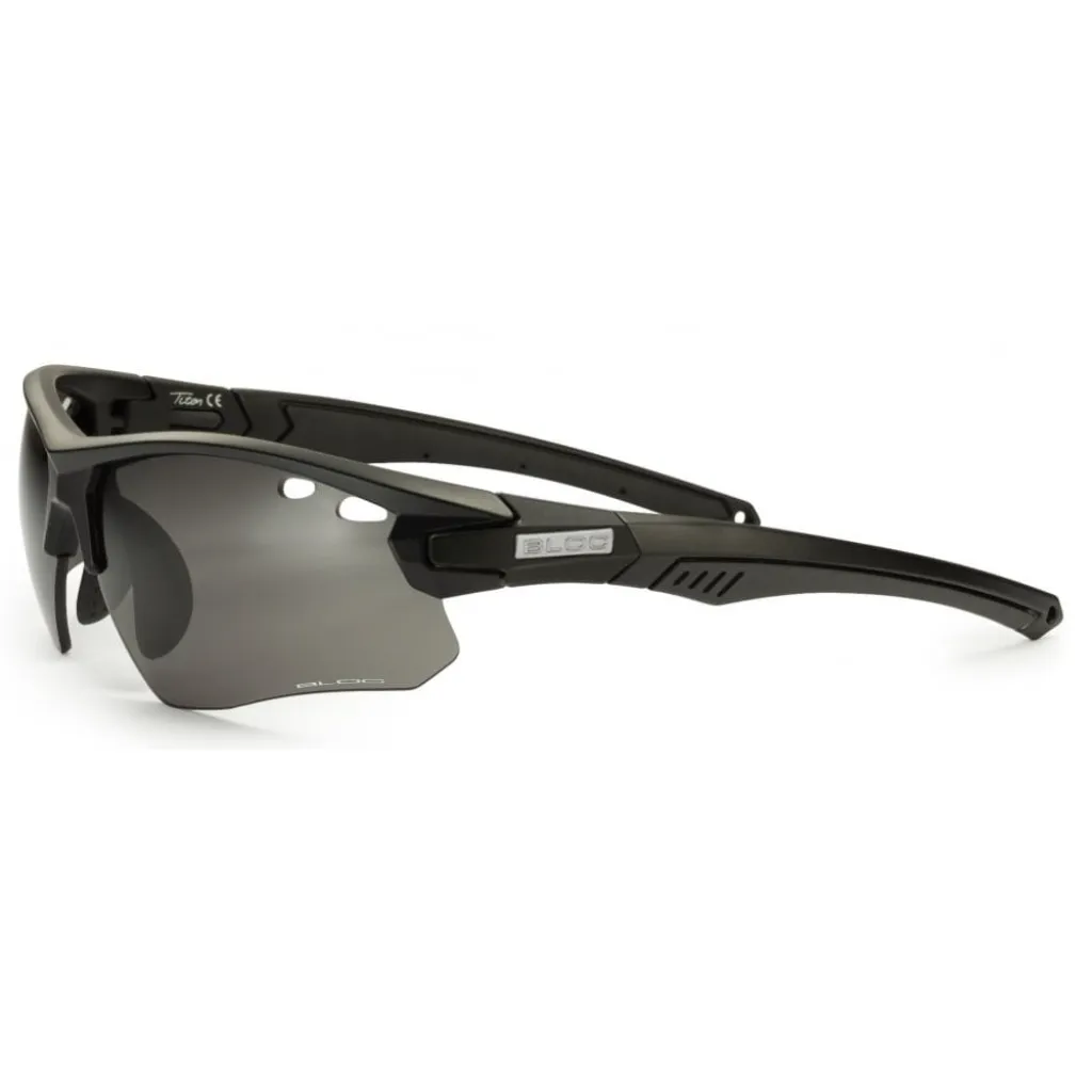 Titan Single Lens