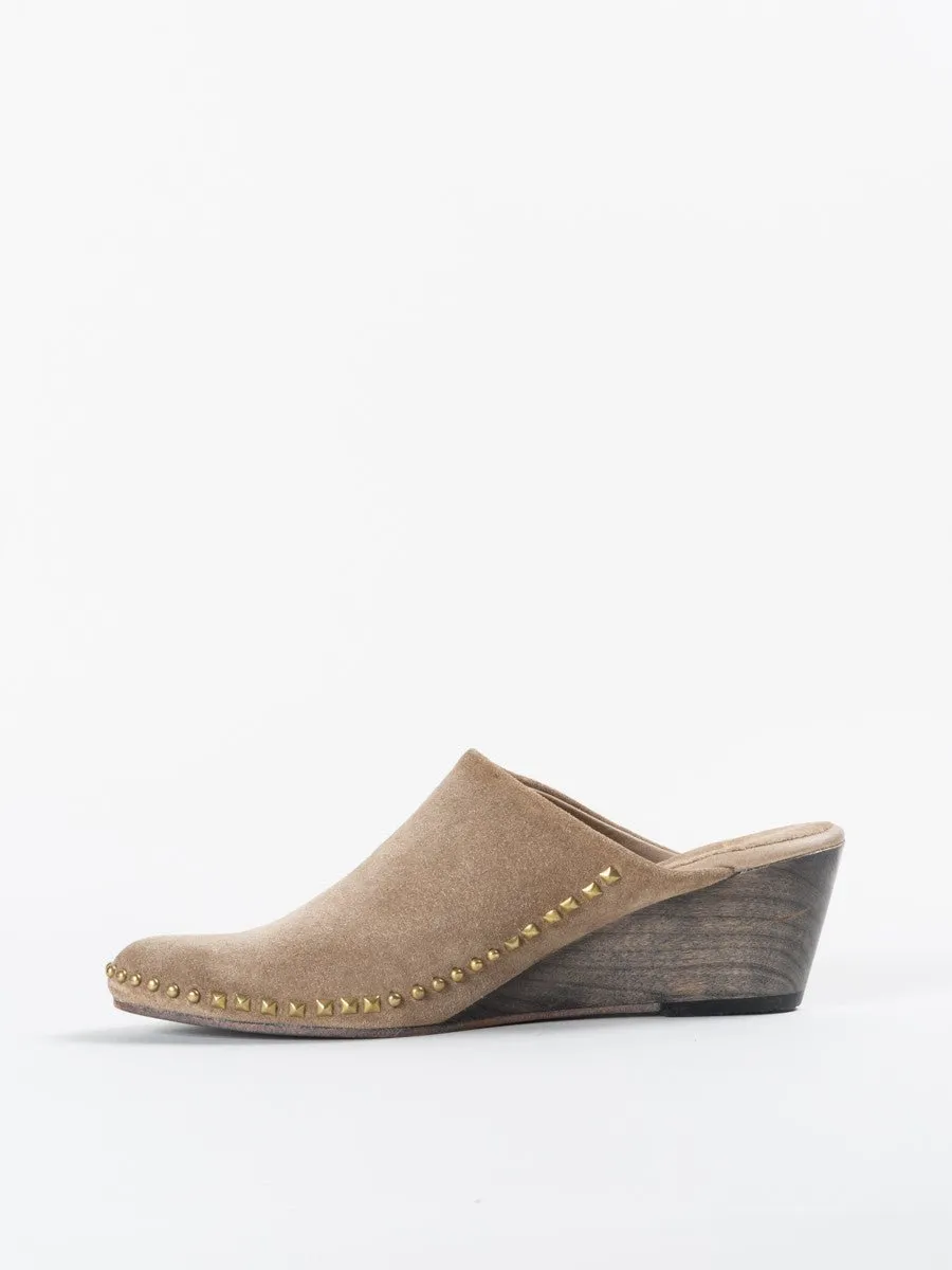 ulla wedge - woodsmoke