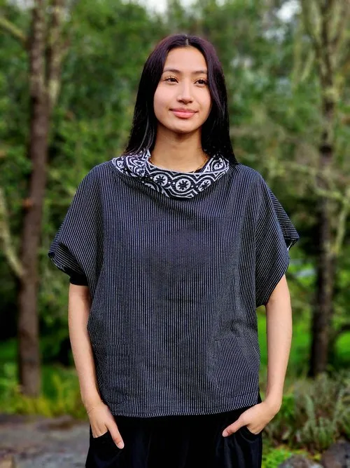 Yaza: Cowl Topper, reversible